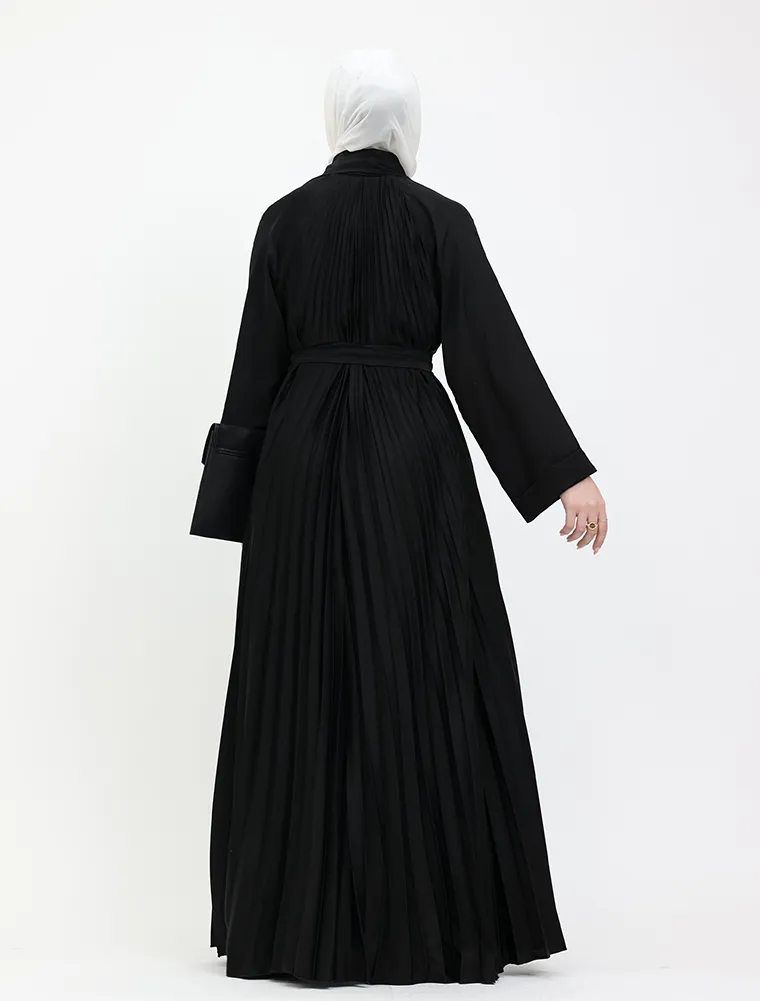 Black Pleated Silhouette Abaya